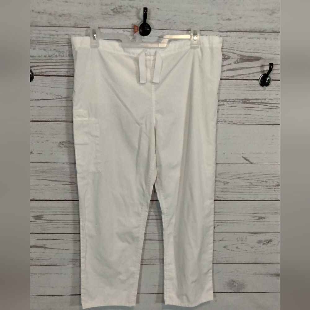 "Cherokee" woman's nursing pants 